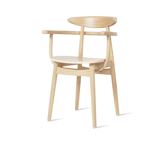 Atelier N/7 Teo oak dining armchair | Sillas | Vincent Sheppard
