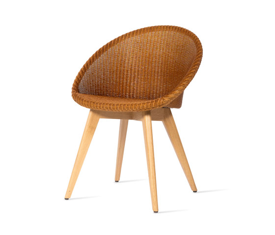 Joe dining chair oak base | Sillas | Vincent Sheppard