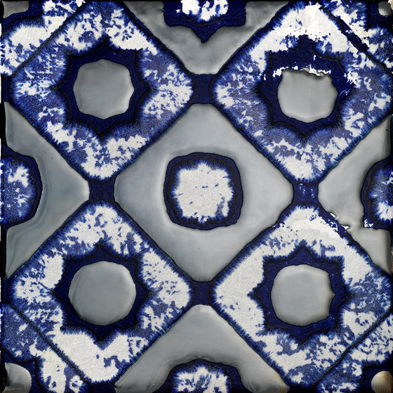 Flora Tiles | Freesia Blue Spring | Piastrelle ceramica | Devon&Devon