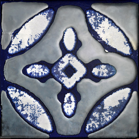 Flora Tiles | Primrose  Blue Spring | Piastrelle ceramica | Devon&Devon
