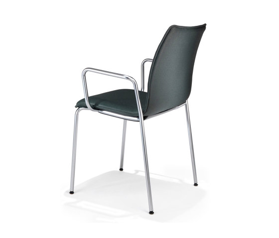 2107/4 uni_verso | Chairs | Kusch+Co