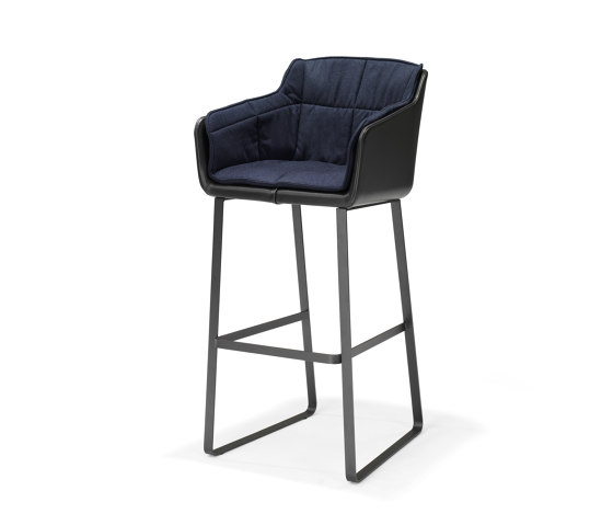 Cambria Bar Chair | Barhocker | QLiv