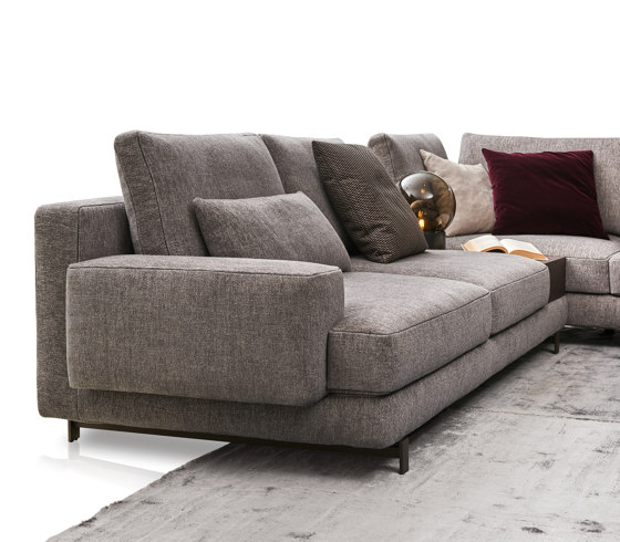 Marmont Sofa | Sofás | Papadatos
