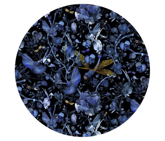 Biophillia | Blue Black Round | Formatteppiche | moooi carpets