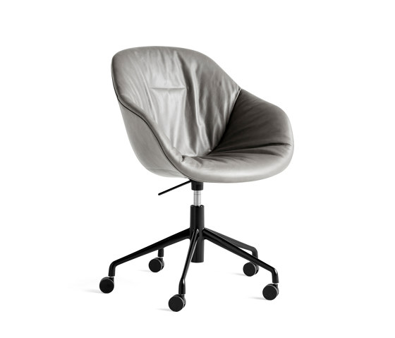 About A Chair AAC153 Soft | Sillas | HAY