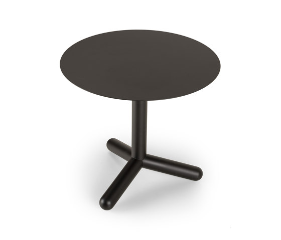 Eighty | Bistro tables | True Design