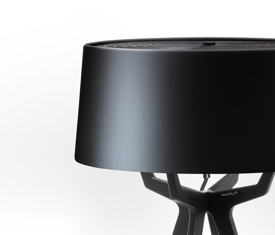 No. 35 Table Lamp Shiny-Matt Collection - Shiny Black - Fenix NTM® | Tischleuchten | BALADA & CO.