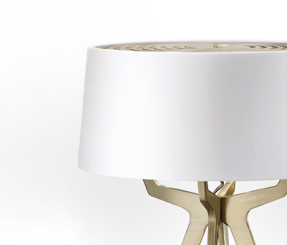 No. 35 Table Lamp Shiny-Matt Collection - Shiny White - Brass | Lámparas de sobremesa | BALADA & CO.
