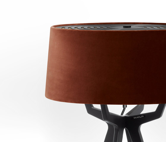 No. 35 Table Lamp Velvet Collection - Safran - Fenix NTM® | Luminaires de table | BALADA & CO.