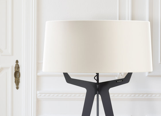 No. 35 Floor Lamp Matt Collection - Off White - Fenix NTM® | Free-standing lights | BALADA & CO.