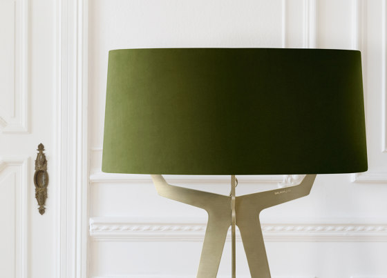 No. 35 Floor Lamp Velvet Collection - Olive - Brass | Luminaires sur pied | BALADA & CO.