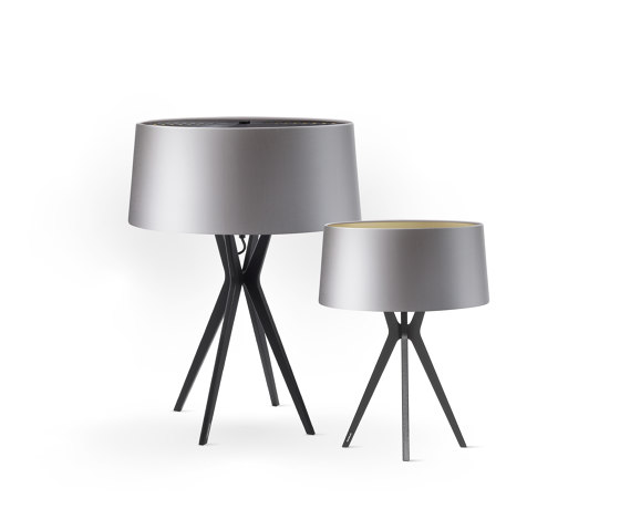 No. 43 Table Lamp Shiny-Matt Collection - Macchiato - Fenix NTM® | Lámparas de sobremesa | BALADA & CO.