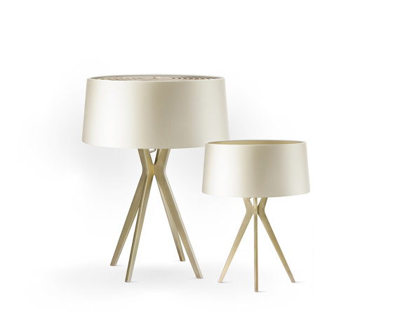 No. 43 Table Lamp Shiny-Matt Collection - Silky Cream - Brass | Lámparas de sobremesa | BALADA & CO.