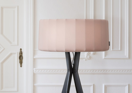 No. 43 Floor Lamp Vintage Collection - Rose PowderII - Fenix NTM® | Lámparas de pie | BALADA & CO.