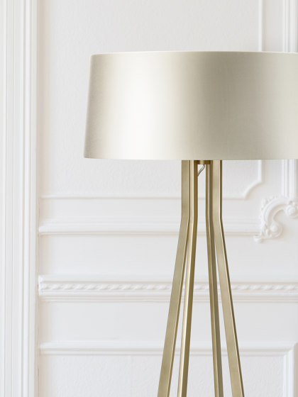 No. 47 Floor Lamp Shiny Matt- Silky Cream - Brass | Standleuchten | BALADA & CO.