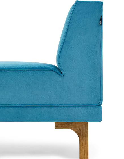 Flytte Armchair | Armchairs | Extraform