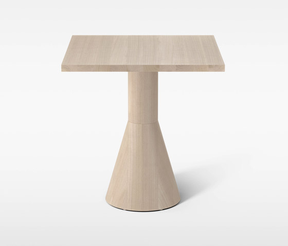 Draft Dining Table 70x70 | Esstische | Massproductions