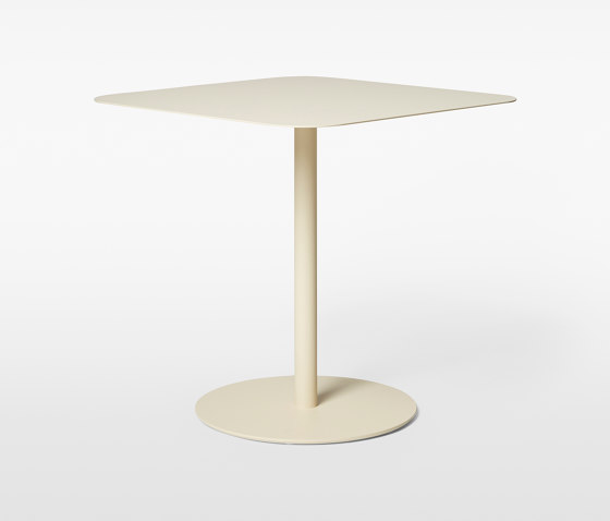 Odette Table | Esstische | Massproductions