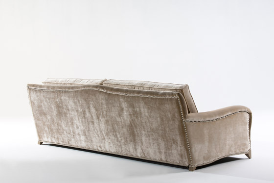 New Royalton Sofa | Sofás | Ascensión Latorre