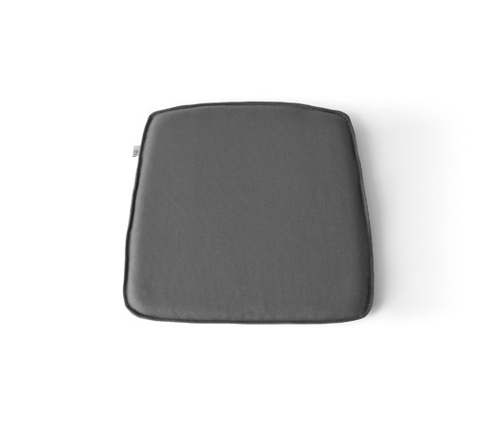 WM String Cushion | Outdoor/Dining Dark Grey | Cojines para sentarse | Audo Copenhagen