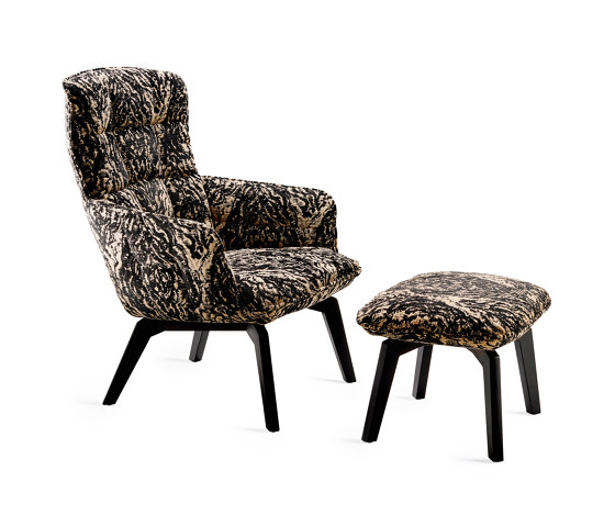 Marla | Easy Chair High with wooden frame and Ottoman | Poltrone | FREIFRAU MANUFAKTUR