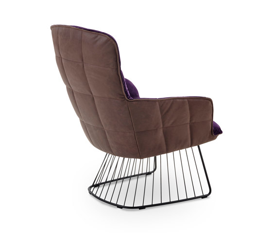 Marla | Easy Chair High with harp frame | Poltrone | FREIFRAU MANUFAKTUR