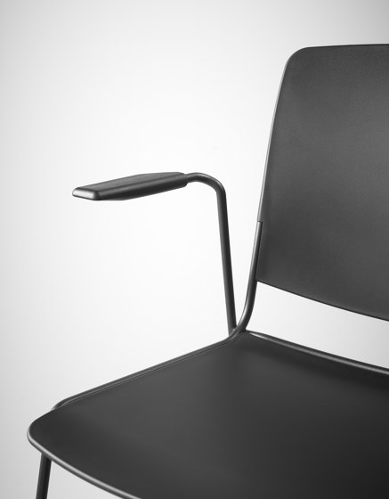Mass Chair with Armrests | Chairs | Sellex