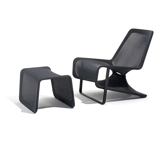Aria | lounge Chair | Armchairs | Desalto