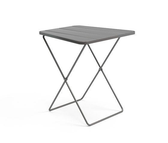 April Go folding table | Tables de bistrot | Vestre