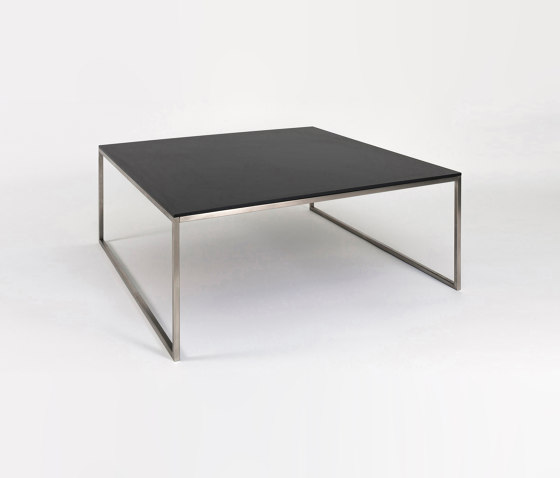 Less Side Table | H 15/2 VA-05 | Mesas de centro | Hans Hansen & The Hansen Family