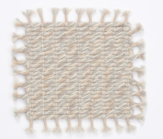 Sinuous - 0120 | Wall-to-wall carpets | Kvadrat