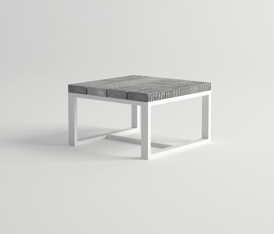 Ultra Side Table | Tavolini alti | 10DEKA