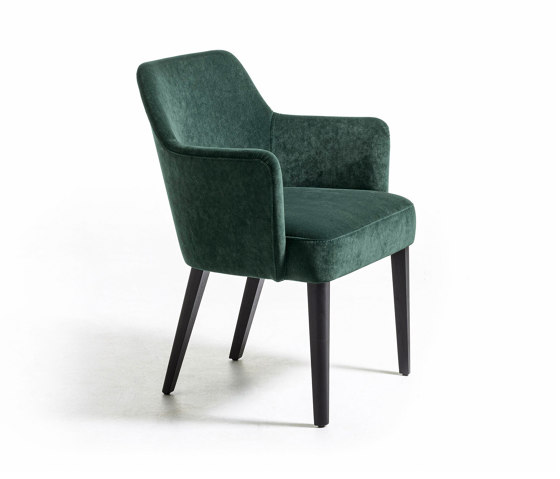 Velour easy armchair | Chairs | La Cividina