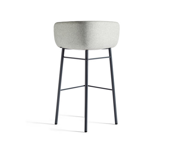 Xoko | 4 legs | Bar stools | AKABA