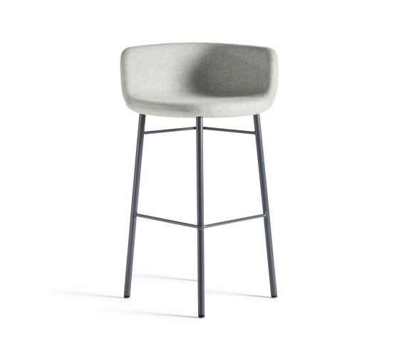 Xoko | 4 legs | Bar stools | AKABA