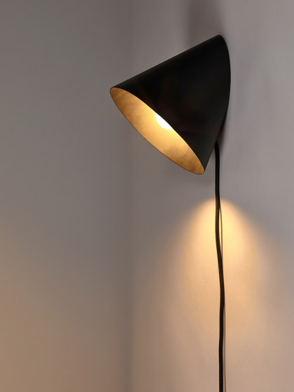 Collar Lampe De Table | Luminaires de sol | Serax