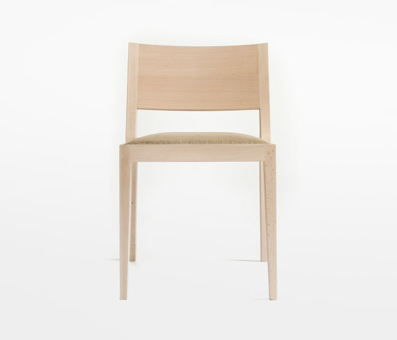 A Chair In The Forest | Sillas | Time & Style