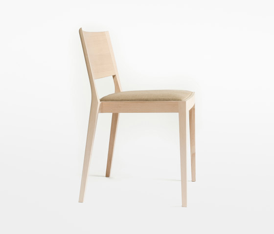 A Chair In The Forest | Sillas | Time & Style