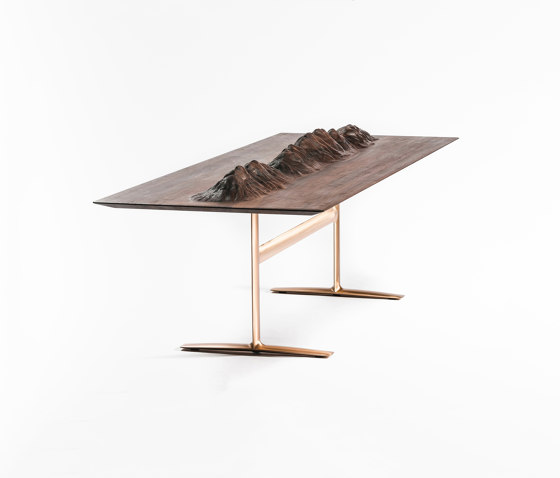 A Table With Mountains | Mesas comedor | Time & Style