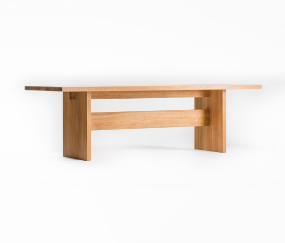 Izumo | Dining tables | Time & Style