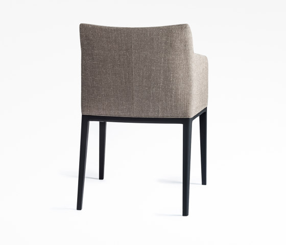 Leo seamless arm chair | Sillas | Time & Style