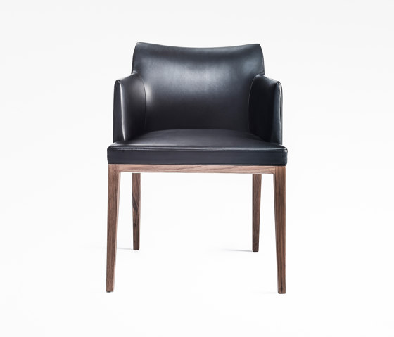 Leon Seamless Half Arm Chair | Sedie | Time & Style