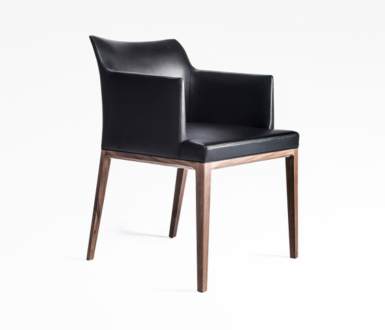Leon Seamless Half Arm Chair | Chaises | Time & Style