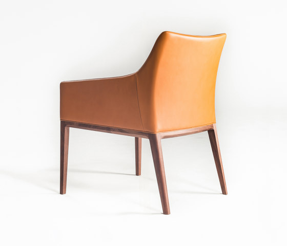 Leonard swing lounge chair | Sillas | Time & Style