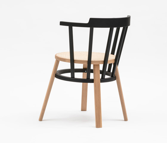 Offset windsor type | Chairs | Time & Style