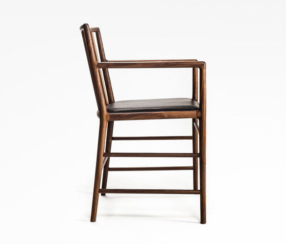 The Sensitive Light Chair | Sillas | Time & Style