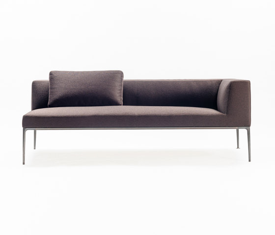 The silent pacific sofa | Divani | Time & Style