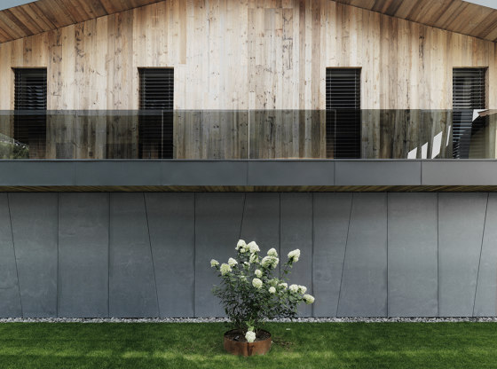 concrete skin | Residence Reithergasse | Sistemas de fachadas | Rieder