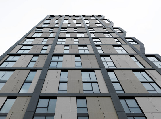 concrete skin | Solstice on the Park | Facade systems | Rieder