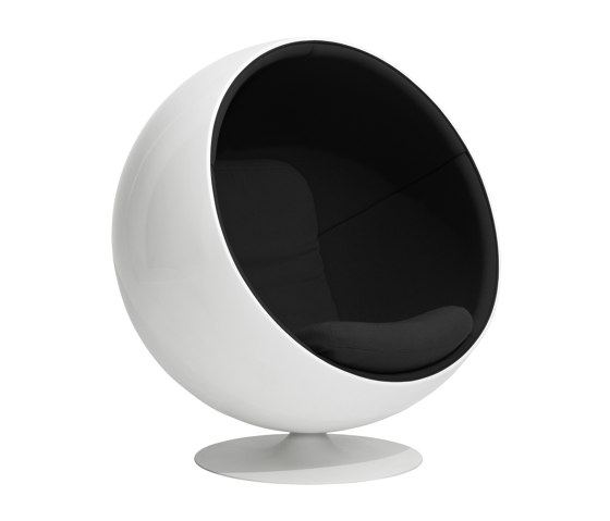 Ball chair, upholstery: Black EA12 | Sessel | Eero Aarnio Originals